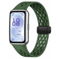 eses Silikonový dierkovaný remienok s magnetickou prackou pre Huawei Band 11 a Huawei Band 11 Pro - Zelený